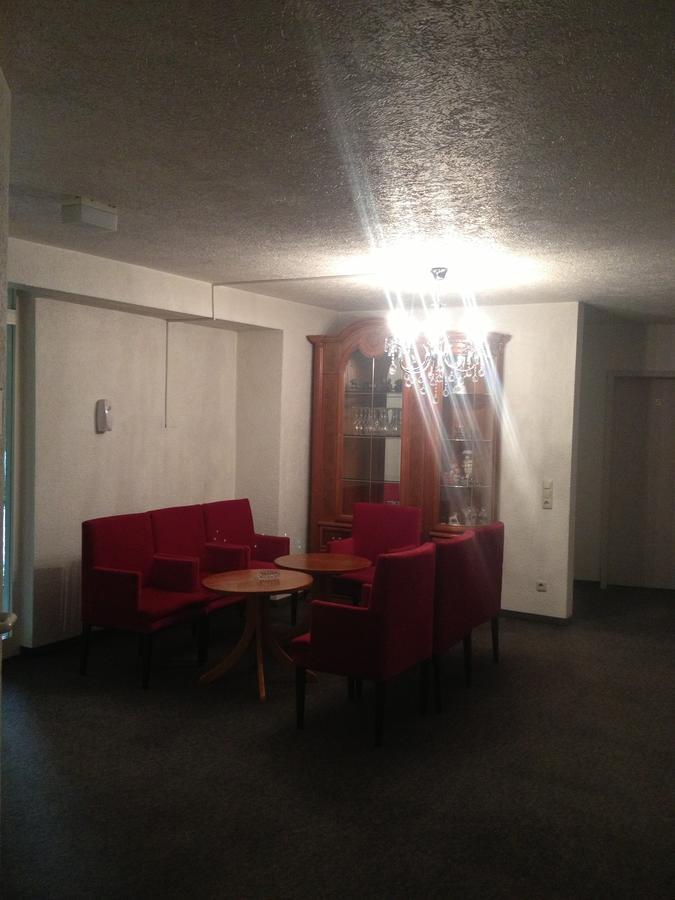 Hotel Stadt Steinbach شتاينباخ أم تاونوس المظهر الخارجي الصورة